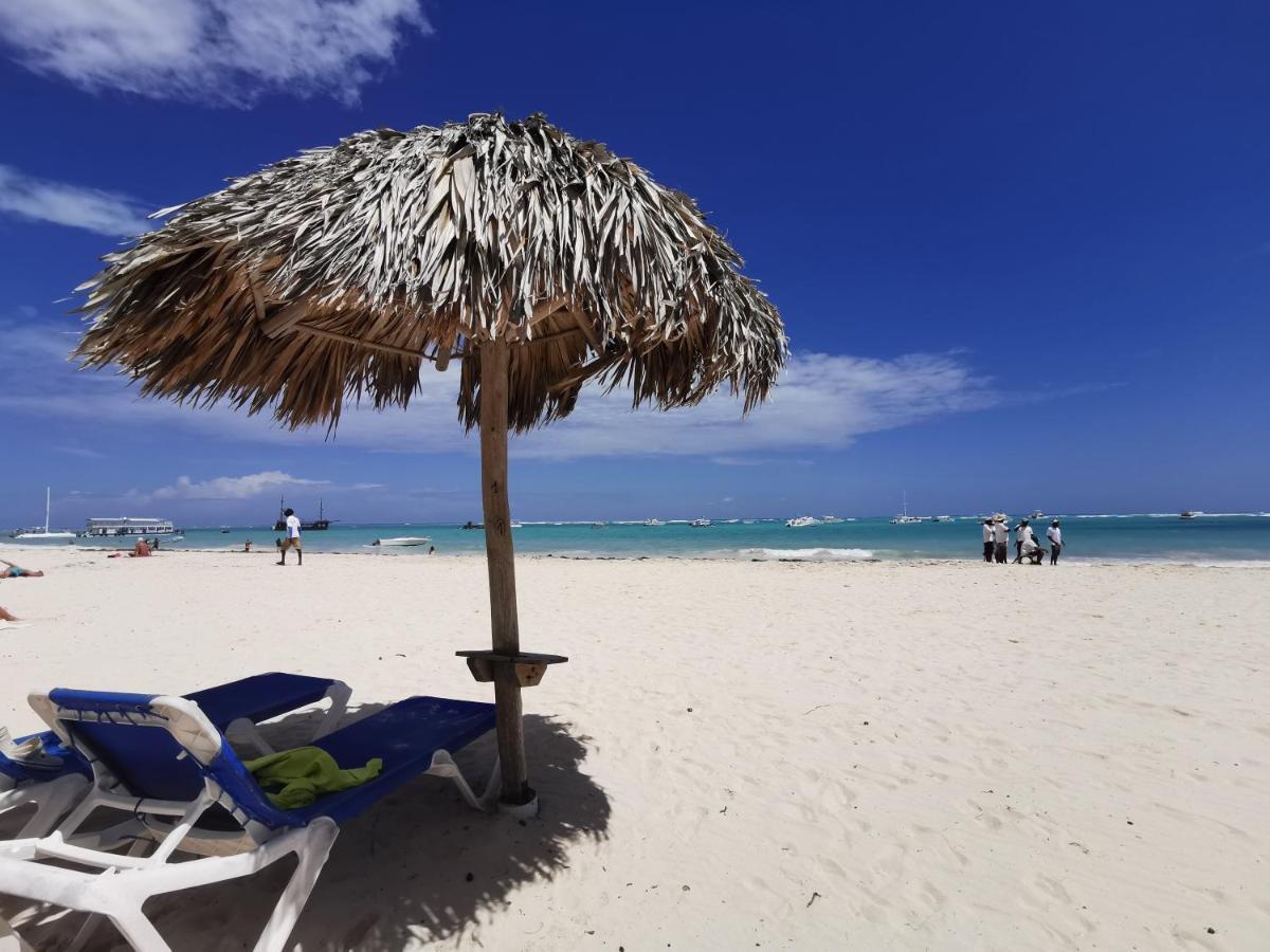 Deluxe Villas Bavaro Beach & Spa - Best Price For Long Term Vacation Rental 蓬塔卡纳 外观 照片